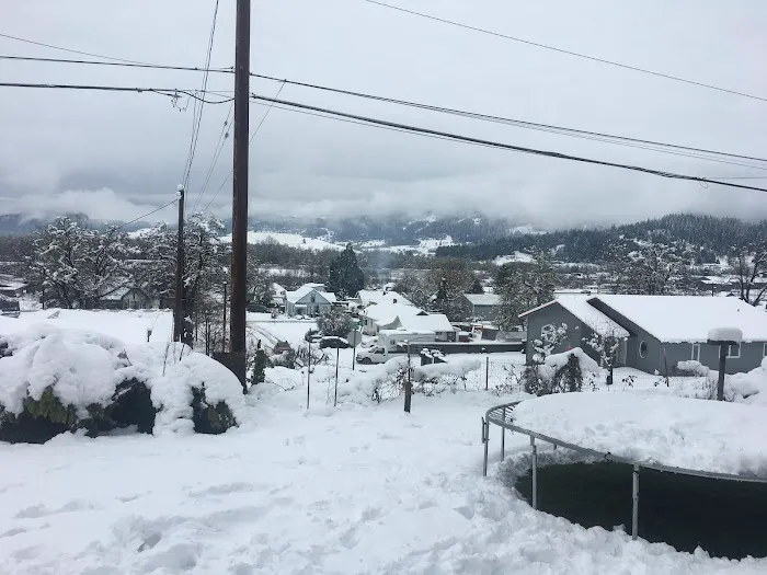 Eagle Valley RV Park Picture 3