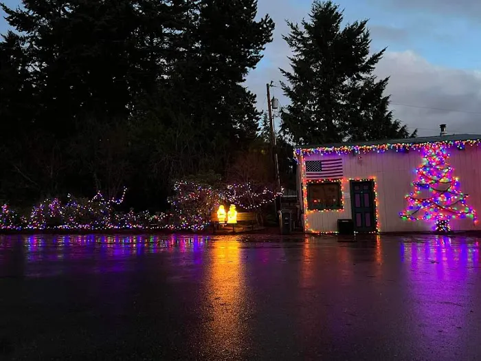 Cedar Glen Mobile Home & RV Park Picture 6