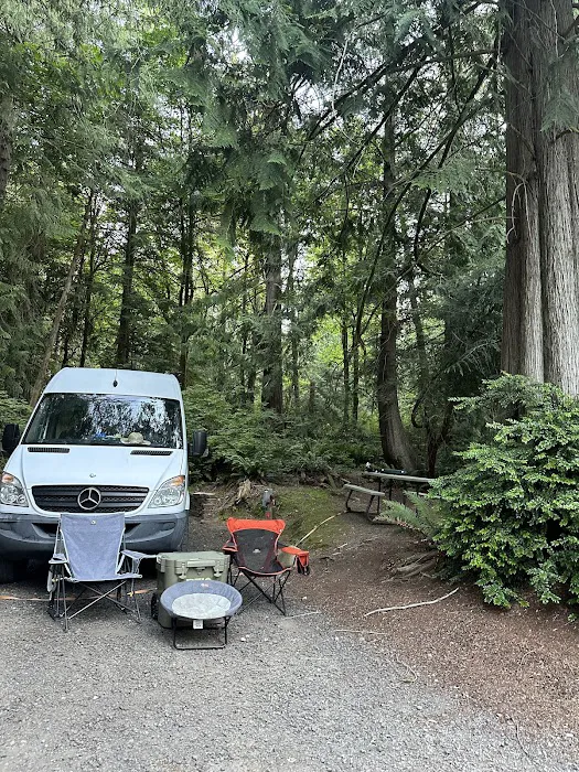 Eagle Tree RV Park Picture 9