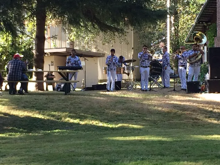 Eagle Park Picture 5