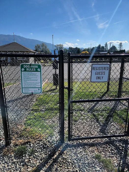 Cascades RV Resort Picture 1