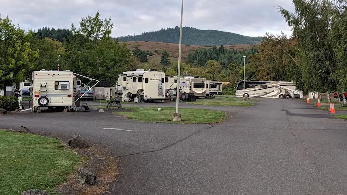 Rice Hill RV Park LLC Picture 9