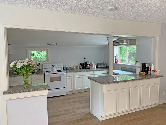 Country Club Estates Picture 8