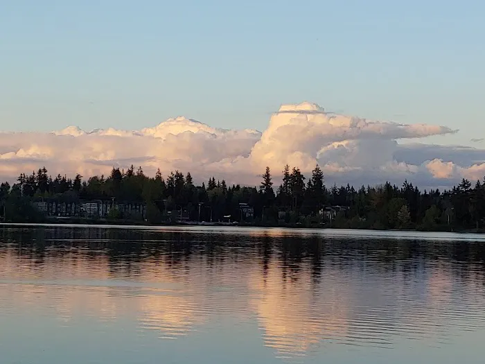 Silver Shores Mobile Home Park Picture 2