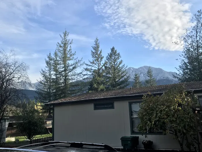 Alpine Meadows Estates Picture 3