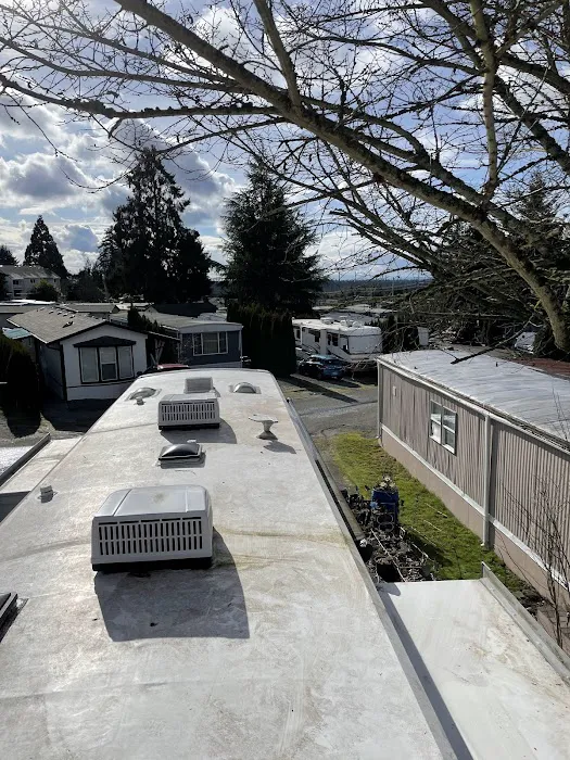 Westburg RV & Mobile Home Park Picture 4