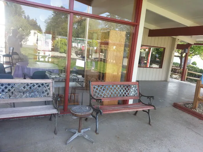 Serene Terrace Mobile Homes Picture 2