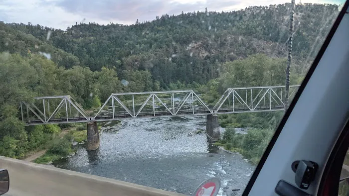 River's Edge Mobile & RV Picture 1