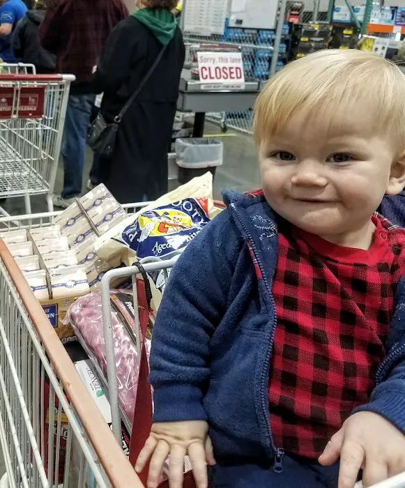 Pinewood Mobile Home Park Picture 5