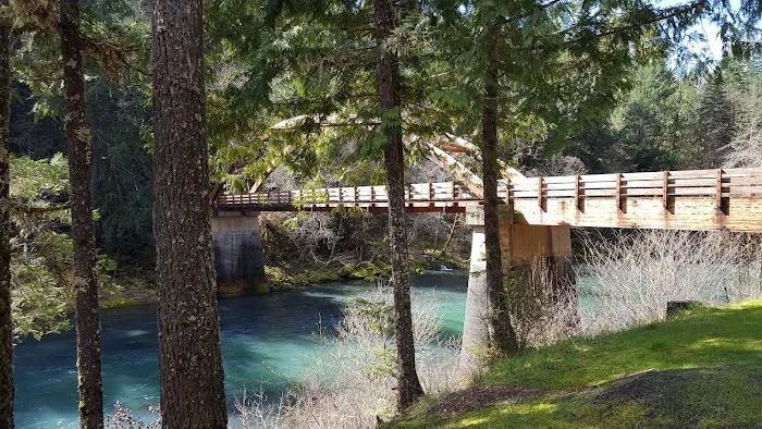 Umpqua Ranch Cooperative Picture 3