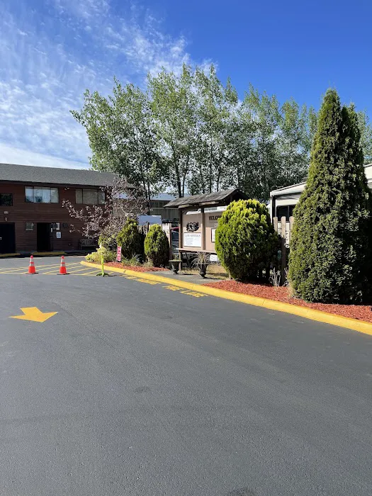 Twin Cedars RV Park Picture 6