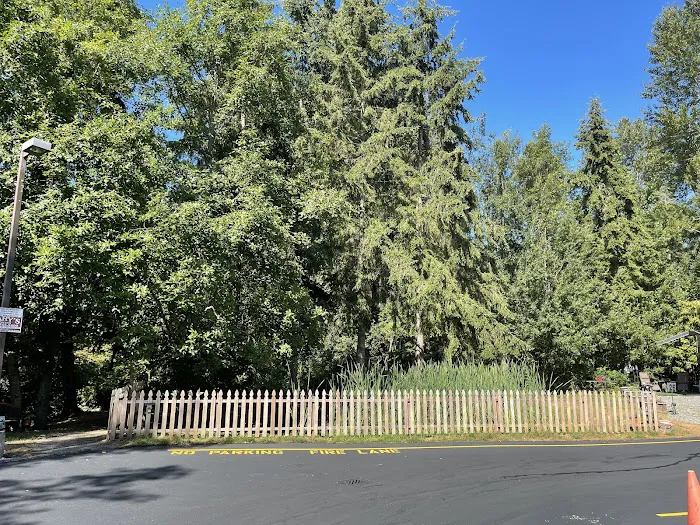 Twin Cedars RV Park Picture 4