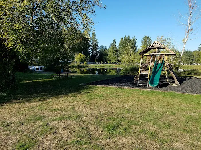 Lakeside RV Park Picture 10