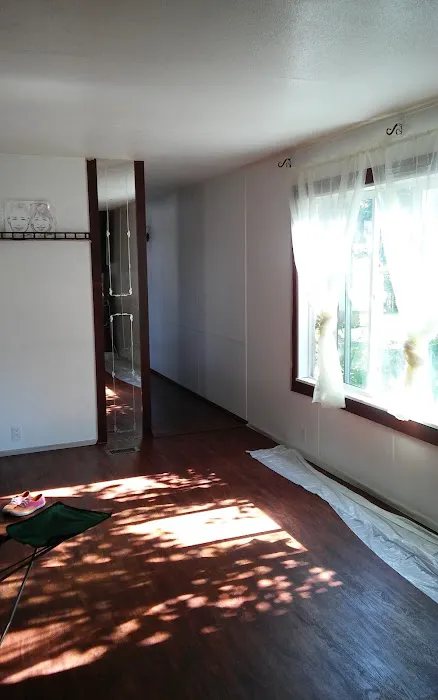 Mobile Manor Picture 7