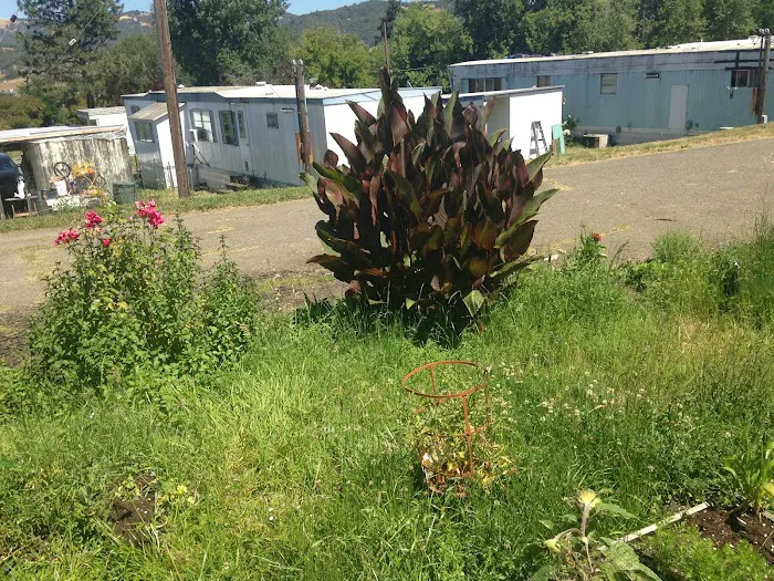 Valley View Mobile Home Park Picture 2