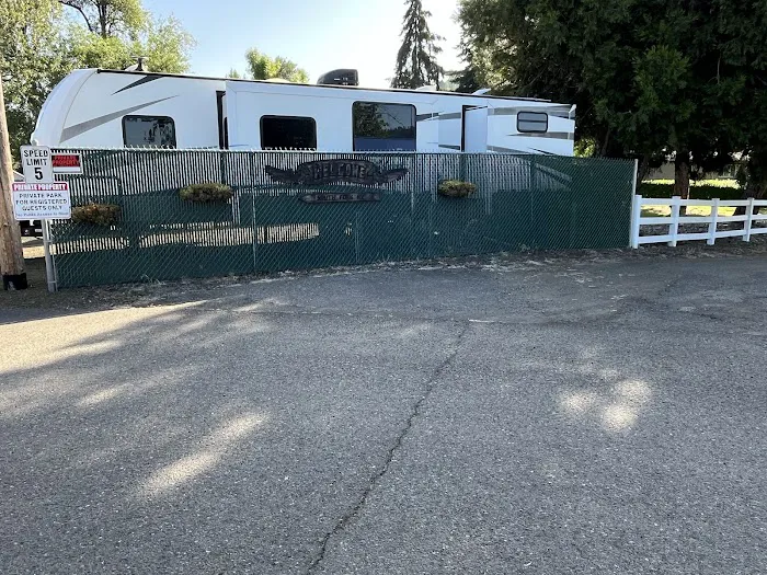 South Fork RV Park Picture 9