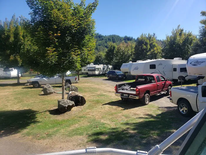 Smith River RV Park & Marina Picture 10