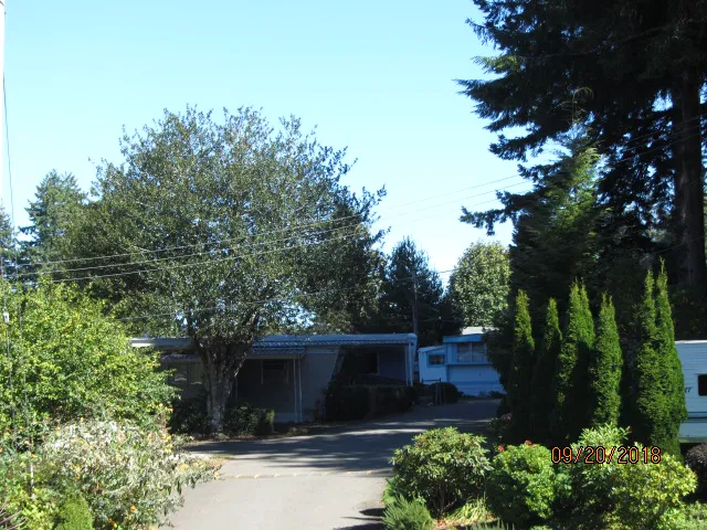 Highland Mobile Home & RV Park Picture 1