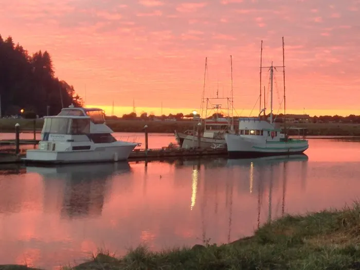 Fisherman's RV Park Picture 6