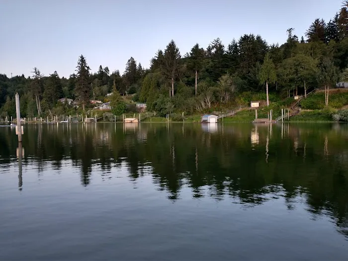 North Lake RV Resort & Marina Picture 2