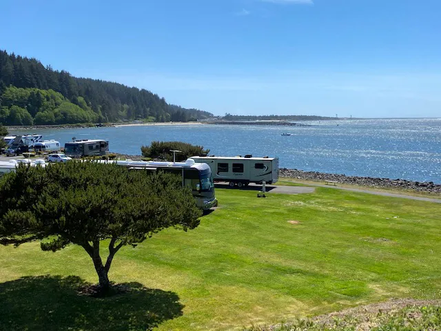 Winchester Bay RV Resort Picture 9