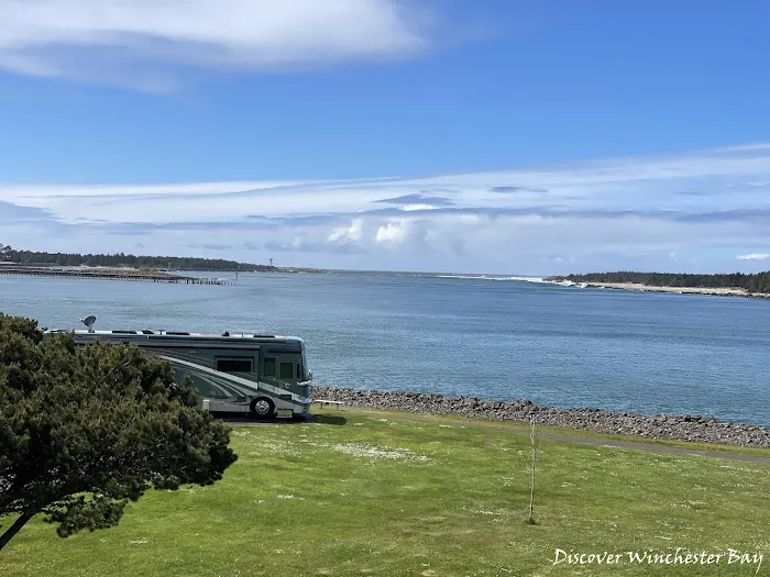 Winchester Bay RV Resort Picture 4