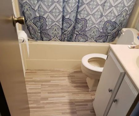 Lakeside Mobile Home & RV Community