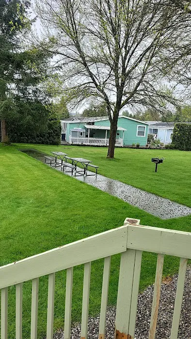 Emerald Hills Estates Picture 4