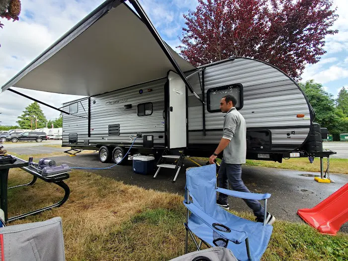 Cedar Grove Shores RV Park Picture 10