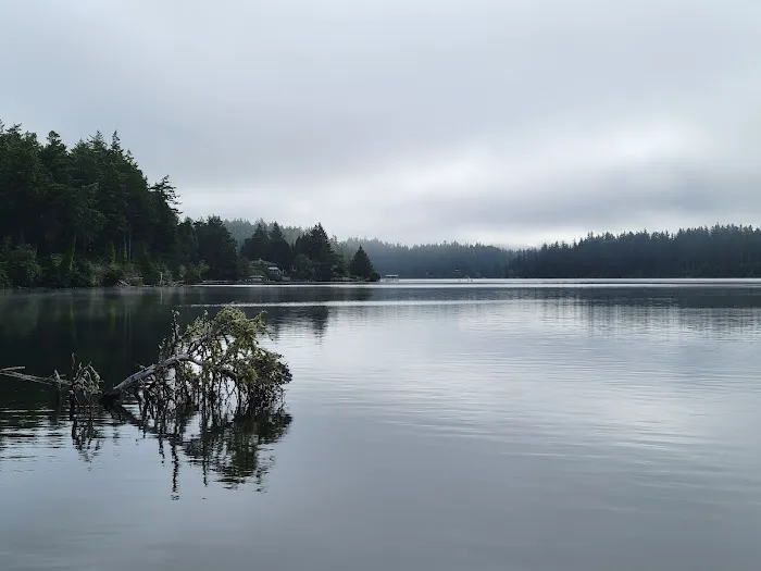 Woahink Lake RV Resort Picture 4