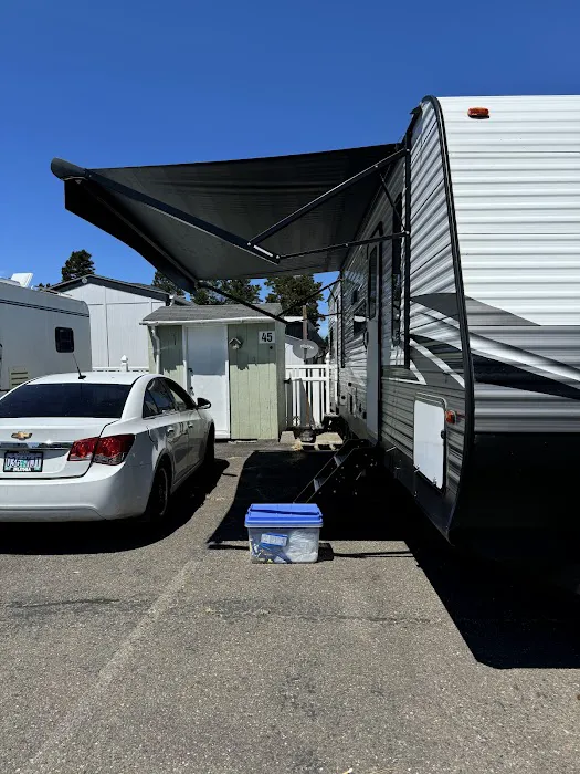 Wayside RV Park Picture 2