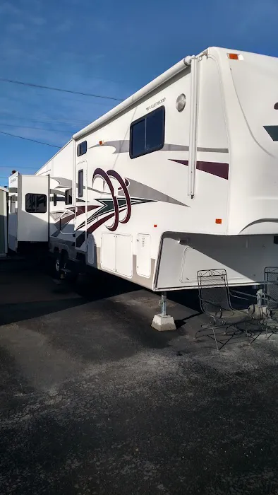 Wayside RV Park Picture 4