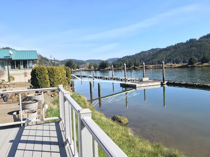 Coast Marina RV Resort Picture 9