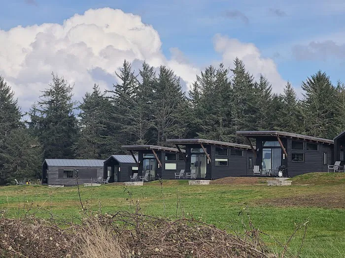 Midway RV Park Picture 9