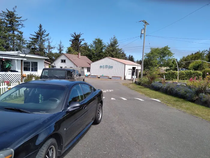 Mystic Woods Mobile & RV Park Picture 9