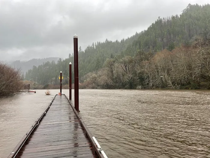 Maple Lane RV Park and Marina Picture 7