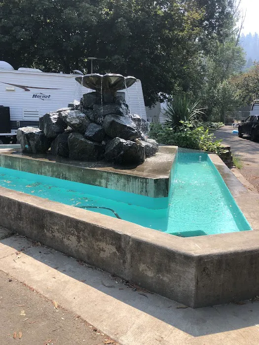 Creekside RV park Picture 10