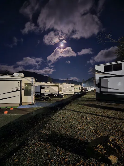 Legacy RV Resort Picture 5