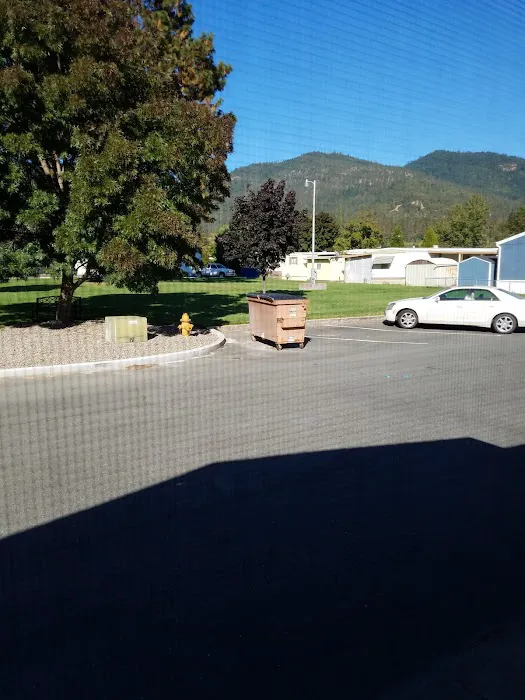 Country View Mobile Home Park Picture 10