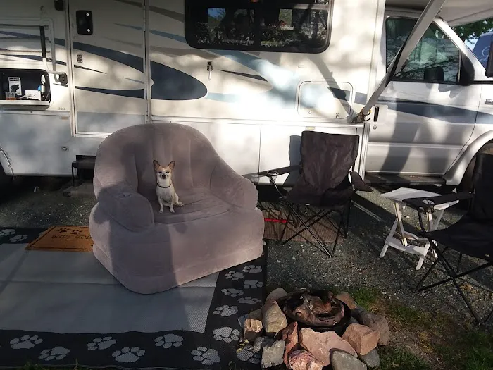 Rogue Valley Overnighter RV Picture 8