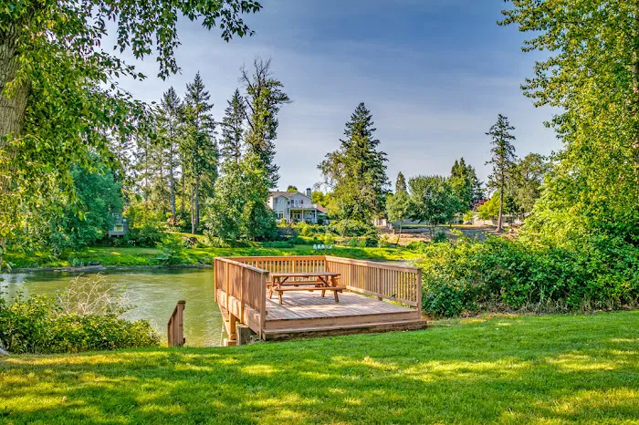 Country Estates Picture 9