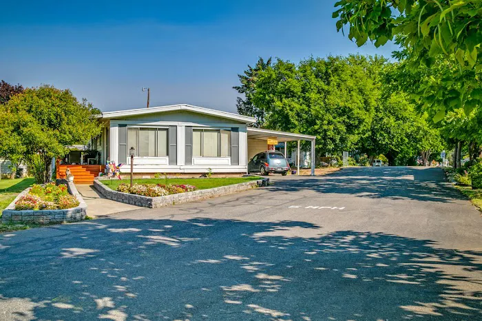 Country Estates Picture 7