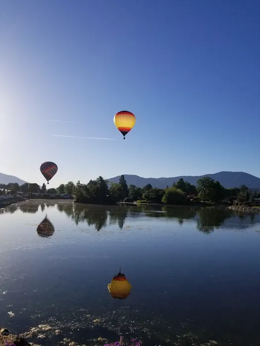 Westlake Village Picture 9