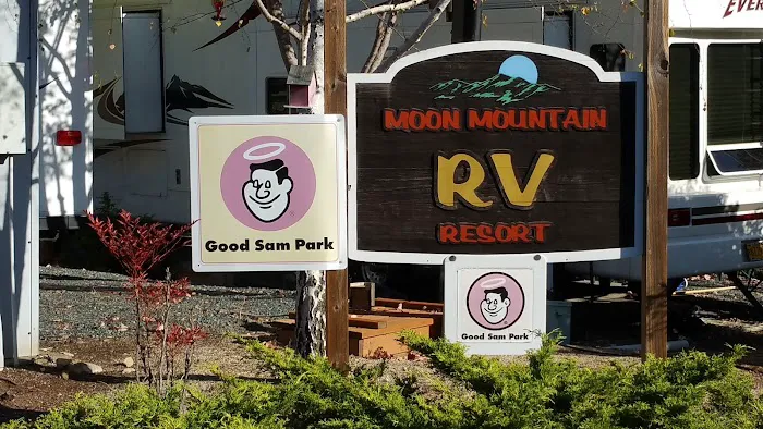 Moon Mountain RV Resort Picture 8