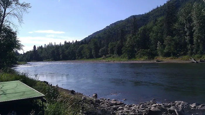 Riverfront RV Park Picture 1