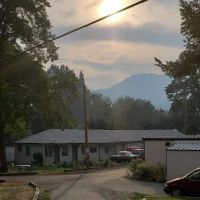 Hummingbird Trailer Park ico