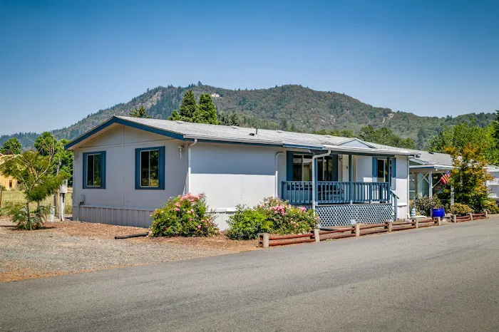 Parkview Estates Picture 8