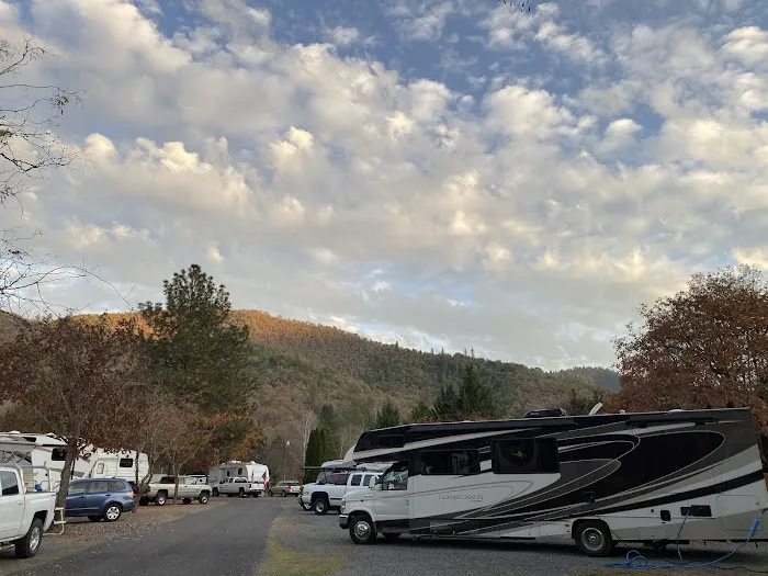 Cypress Grove RV Park Picture 2