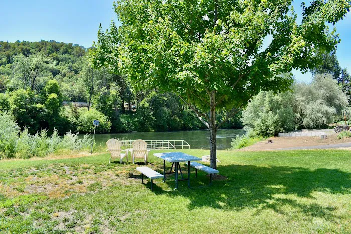 Lazy Acres Motel & RV Park Picture 8