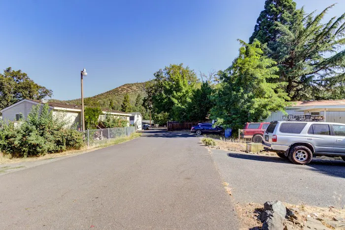 Gold Hill Estates Picture 2